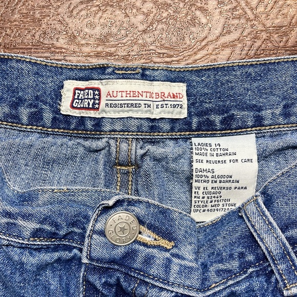 Vintage y2k Faded Glory Denim Jean shorts - Picture 2 of 5